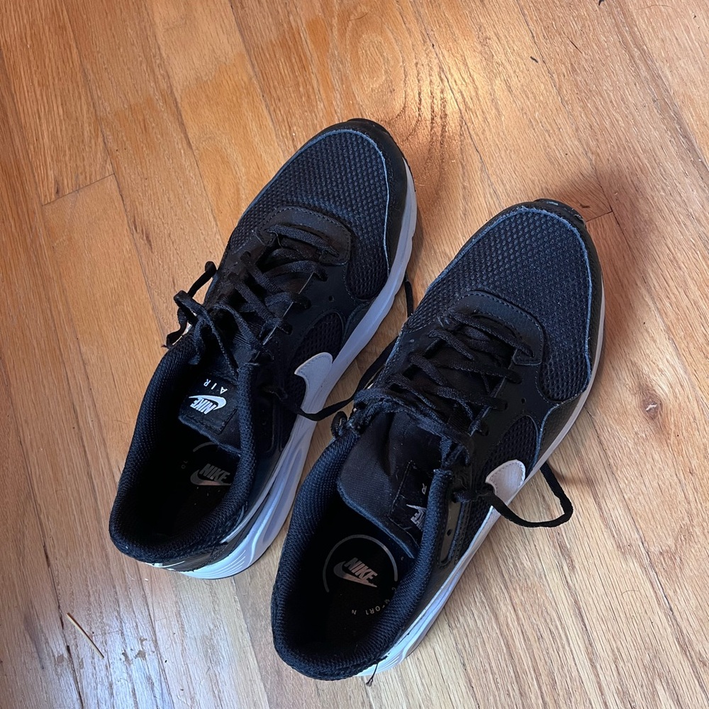 Nike Black Air Maxes